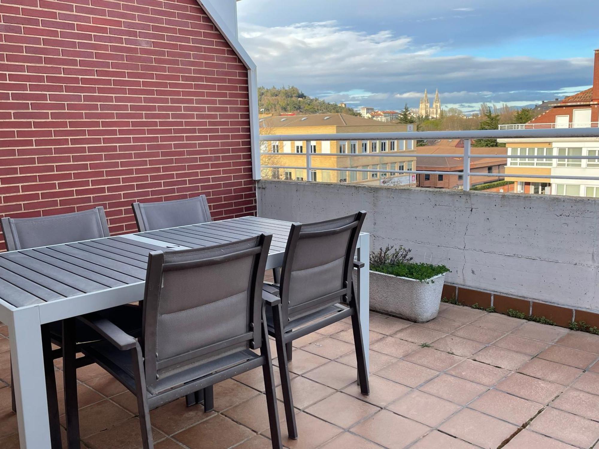 Apartamento Con Gran Terraza Y Vistas A La Catedral. Burgo Extérieur photo